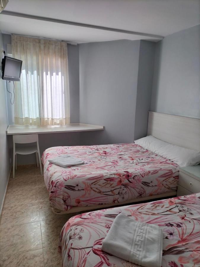 Hostal San Pedro Coslada Eksteriør bilde